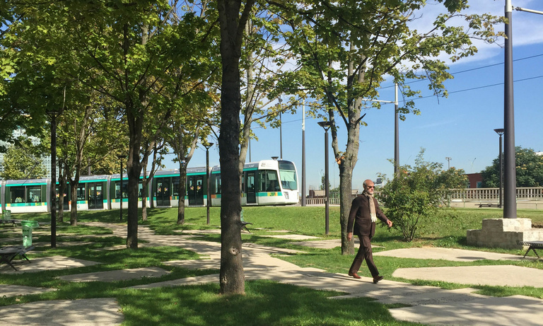 Carta – Reichen et Robert - Le tramway des Maréchaux, de l’urbanisme « de plan » à l’urbanisme « des modes de vie »