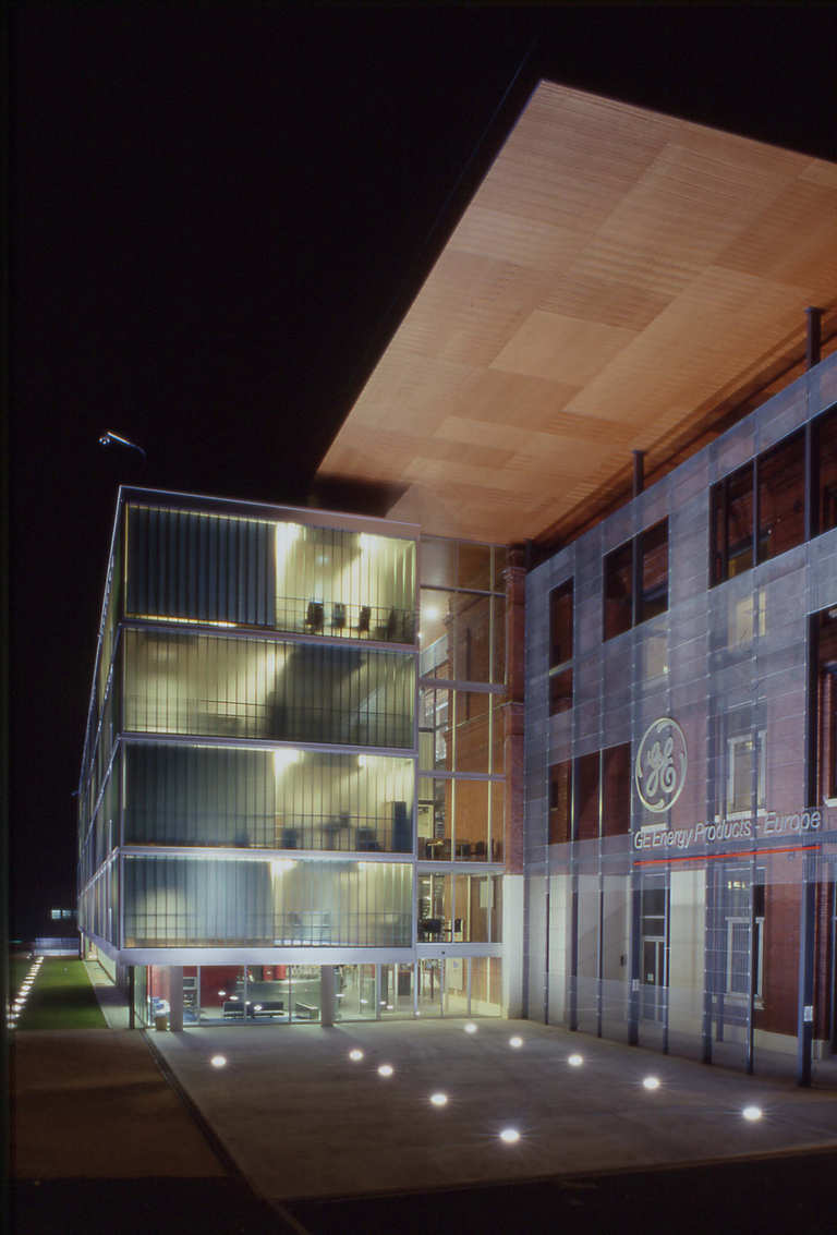 Carta – Reichen et Robert - 01B5-RRA∏Personaproduction.jpg