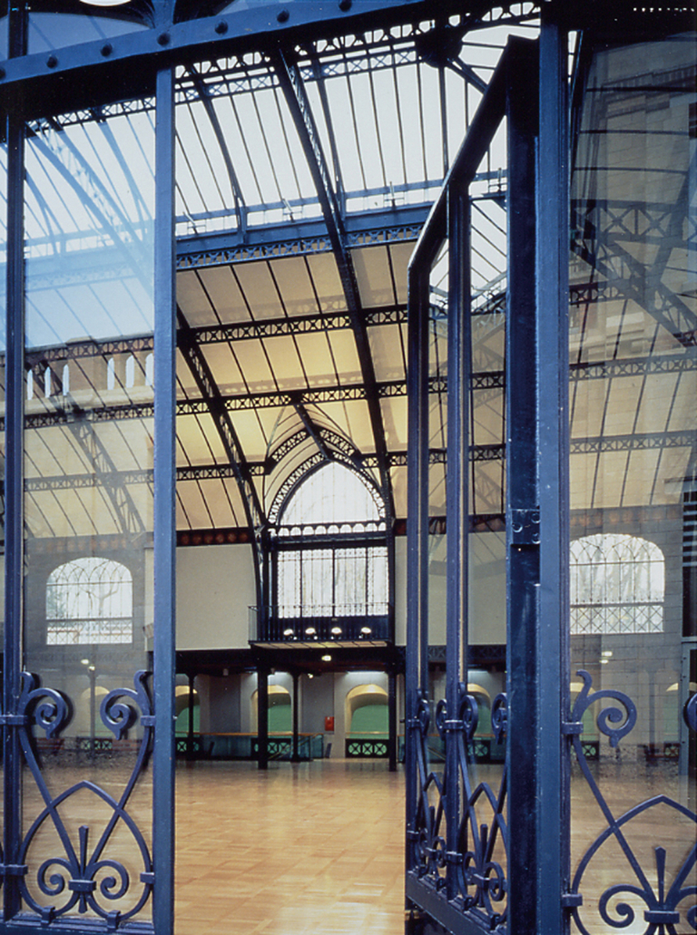 Carta – Reichen et Robert - halle eiffel cmjn.jpg