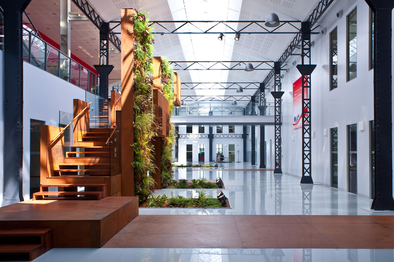 Carta – Reichen et Robert - RRA∏personaproduction_RÇalisation_DSC_9269.jpg