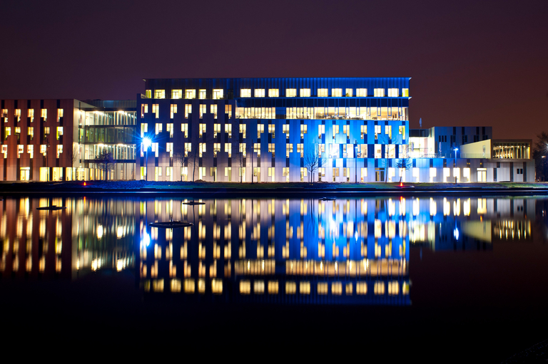 Carta – Reichen et Robert - RRA∏Persona production_ALSTOM-BELFORT-2010-31_POSTER.jpg