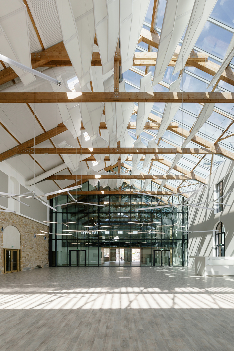 Carta – Reichen et Robert - Reichen et Robert associes-La Grande Halle Gerland-Campus EDF-Ph-Roguet 02012.jpg