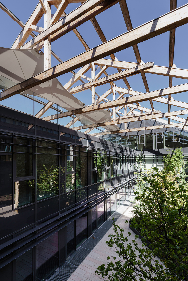 Baaum - Reichen et Robert associes-La Grande Halle Gerland-Campus EDF-Ph-Roguet 00039.jpg