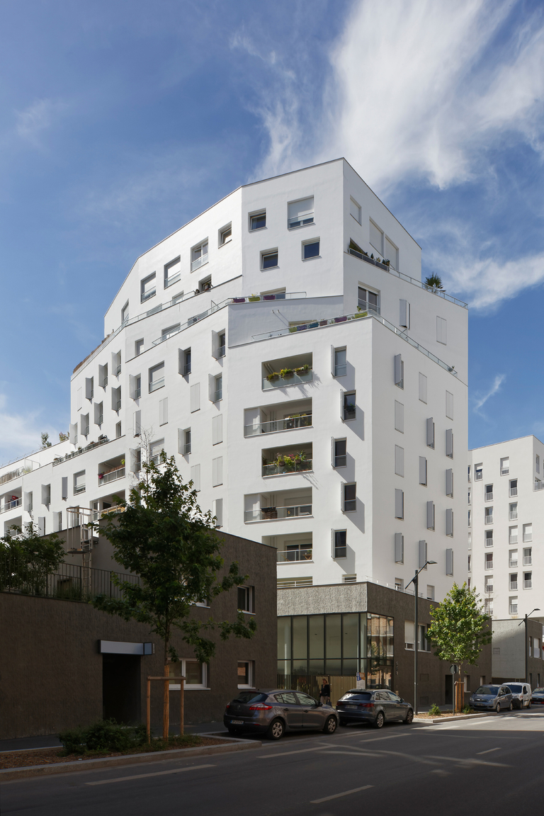 Baaum - 01-RRA_SAINTOUEN_G1_EXT_POSTER.jpg