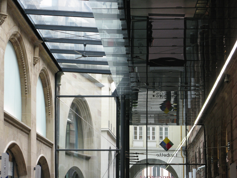 Carta – Reichen et Robert - 12-REICHEN ET ROBERT & ASSOCIES∏BERNARD REICHEN.jpg