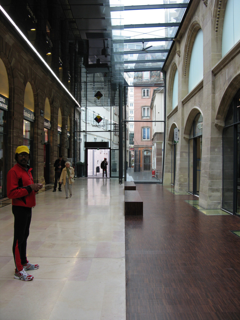 Carta – Reichen et Robert - 08-REICHEN ET ROBERT & ASSOCIES∏BERNARD REICHEN.jpg