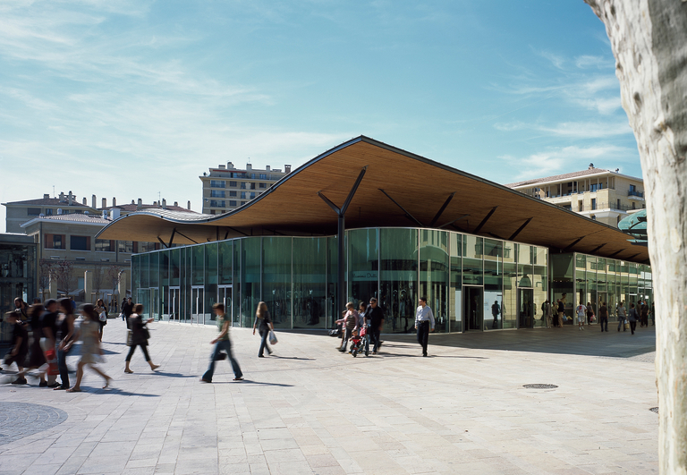 Carta – Reichen et Robert - RRA∏Jean Michel Landecy_RÇalisation_ 7RECADREE.jpg