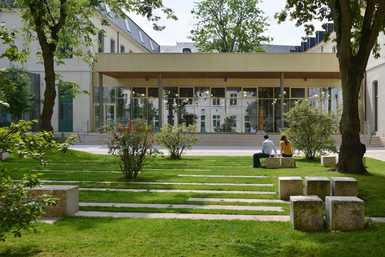 Baaum - 01-∏ABommart150616_495.jpg