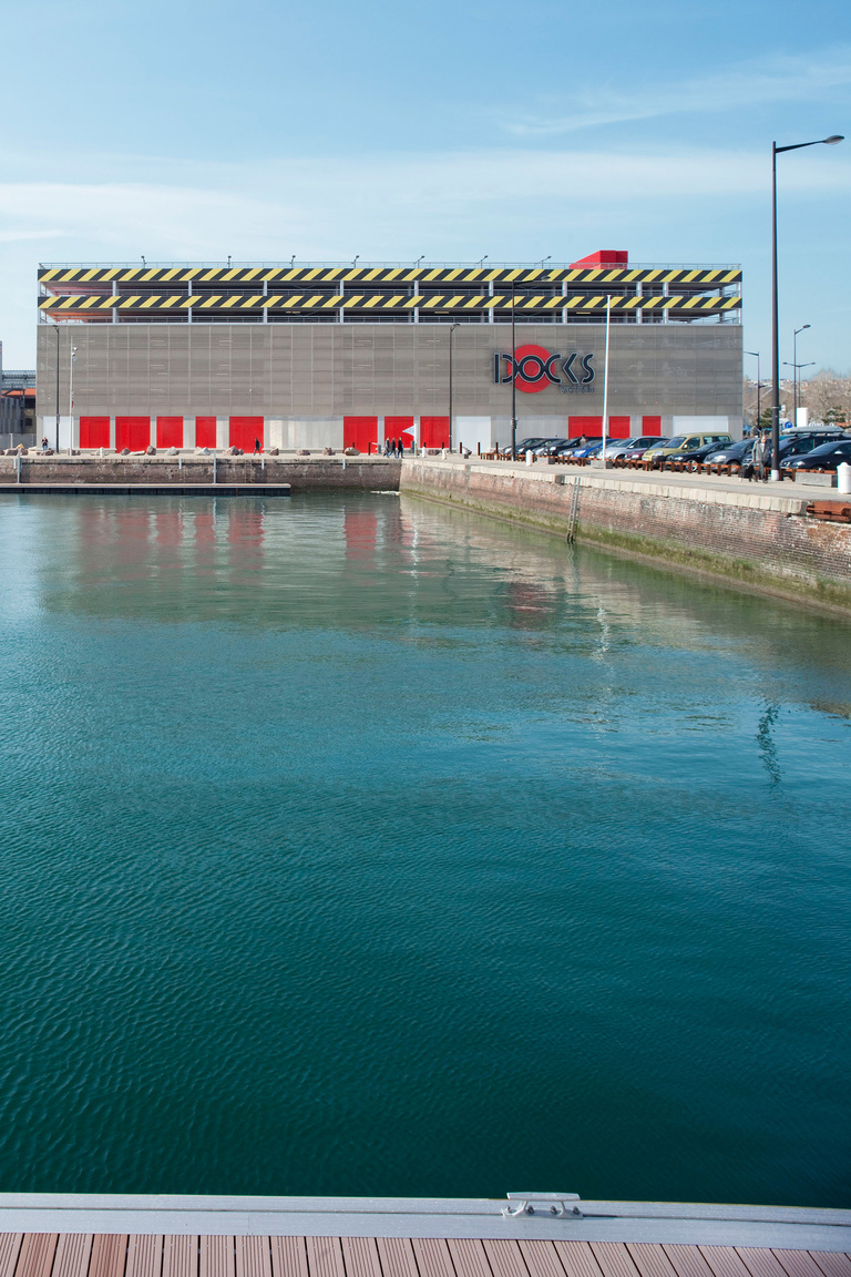 Carta – Reichen et Robert - RRA∏êric SempÇ_0208DOC_RÇalisation_RÇduite_100413044.jpg