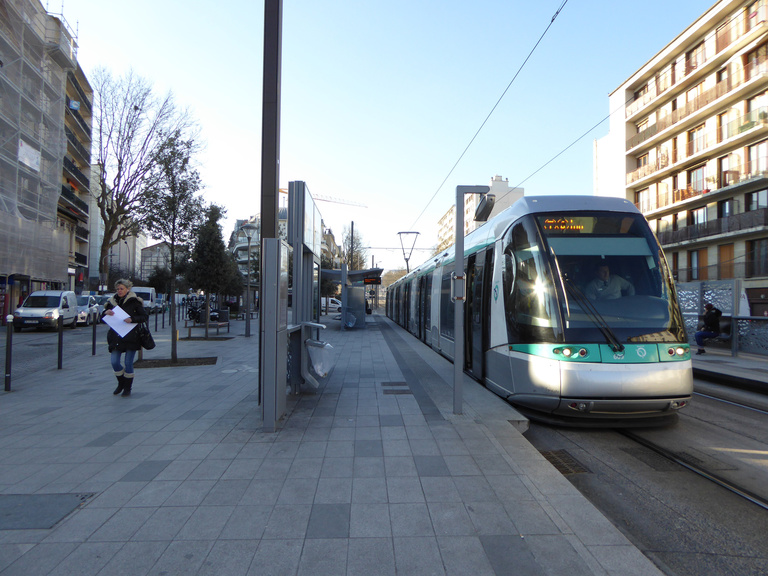 Carta – Reichen et Robert - T6-centre de chatillon-P1020510.jpg