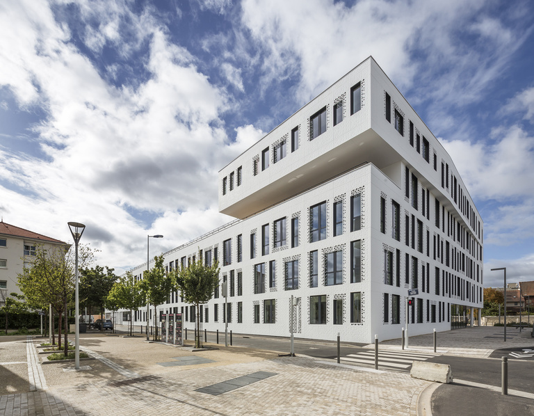 Carta – Reichen et Robert - RRA_ilot du Docteur Pierre_Nanterre_18.jpg