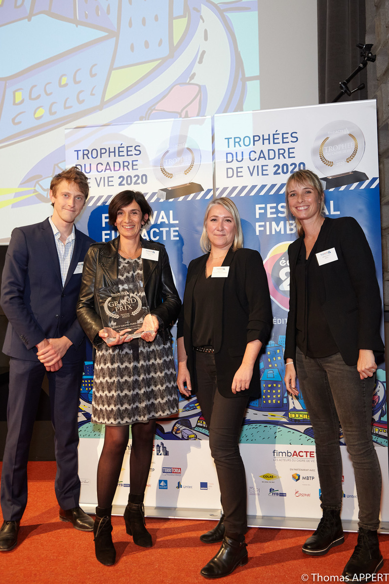 Baaum - Raphaël ALTMAN, Evelyne Flacher et Stéphanie OUCET - NEXITY, 3ème droite Agnès DEFER - REICHEN ET ROBERT &ASSOCIES© Thomas APPERT.jpg