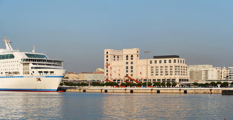 Baaum - DGABC_Silo_2011_09_Livraison_5461_5464.jpg