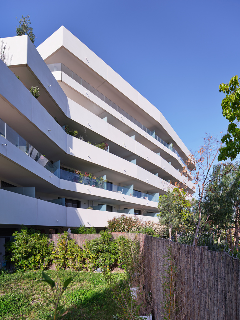 Baaum - CARRA_David GIANCATARINA_white&sea_1879.jpg