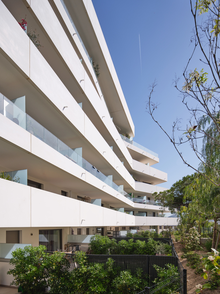 Carta – Reichen et Robert - CARRA_David GIANCATARINA_white&sea_1782.jpg