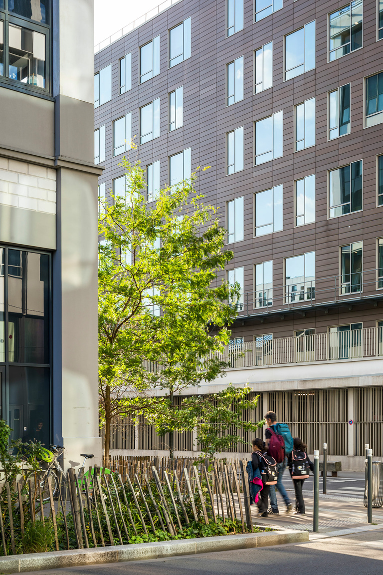 Carta – Reichen et Robert - EP_Bureaux_CARRA©Sergio-GRAZIA_2024_ST_OUEN_IMP-A-023-web.jpg