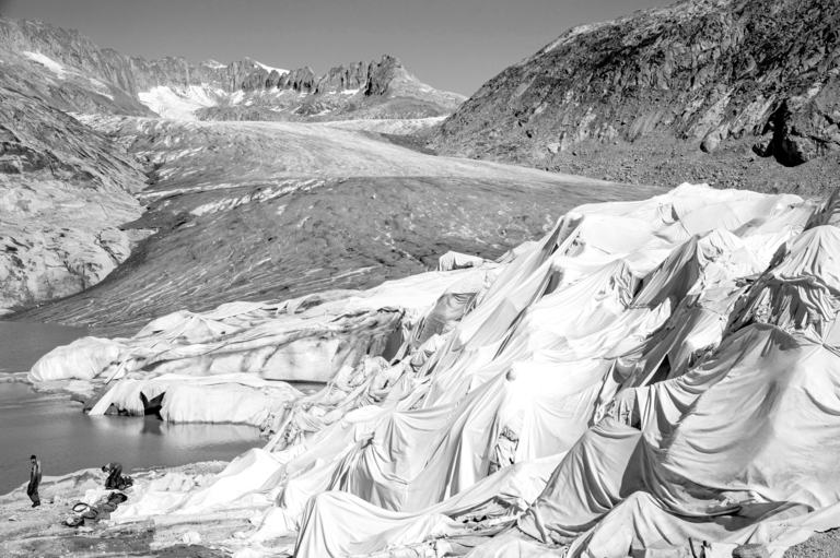 Carta – Reichen et Robert - pexels-suju-6321417-copieNB.jpg