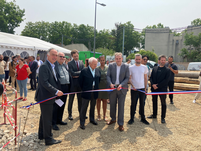 Baaum - Lundi 10 juillet, coupé de ruban inaugurant les travaux de l’opération les Hallizées, à Nanterre