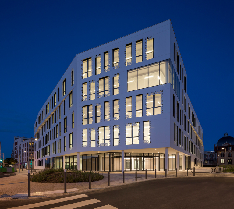 Carta – Reichen et Robert - Néon