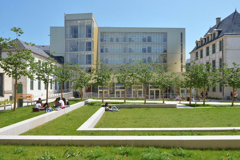 Carta – Reichen et Robert - Campus de Sciences Po
